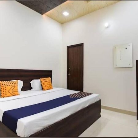 Deep Guest House Amritsar Esterno foto